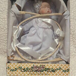 VTG Crowne Fine Porcelain musical Doll w Tag in Box &  Wicker Bed 1990s